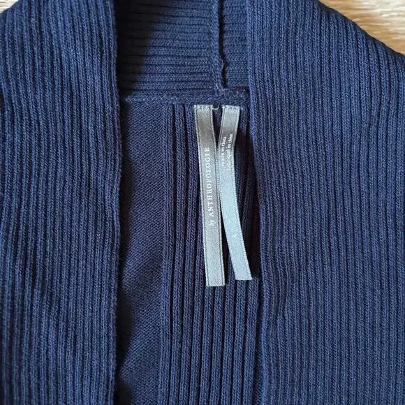 Anthropologie Banlieue Peplum Cardigan - Picture 5 of 6